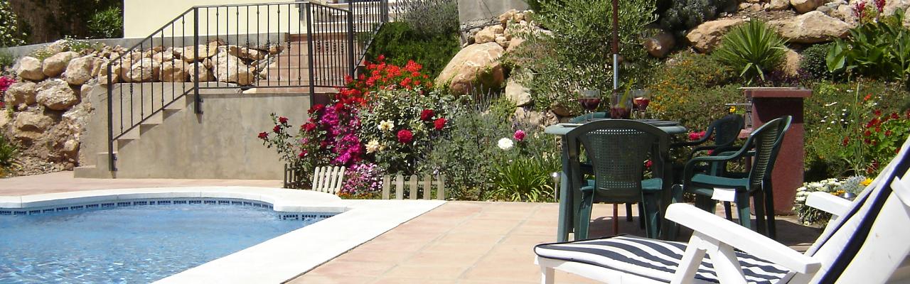 Onze leuke villa met zwembad bij Con - met een prachtig uitzicht over de Guadalhorce vallei