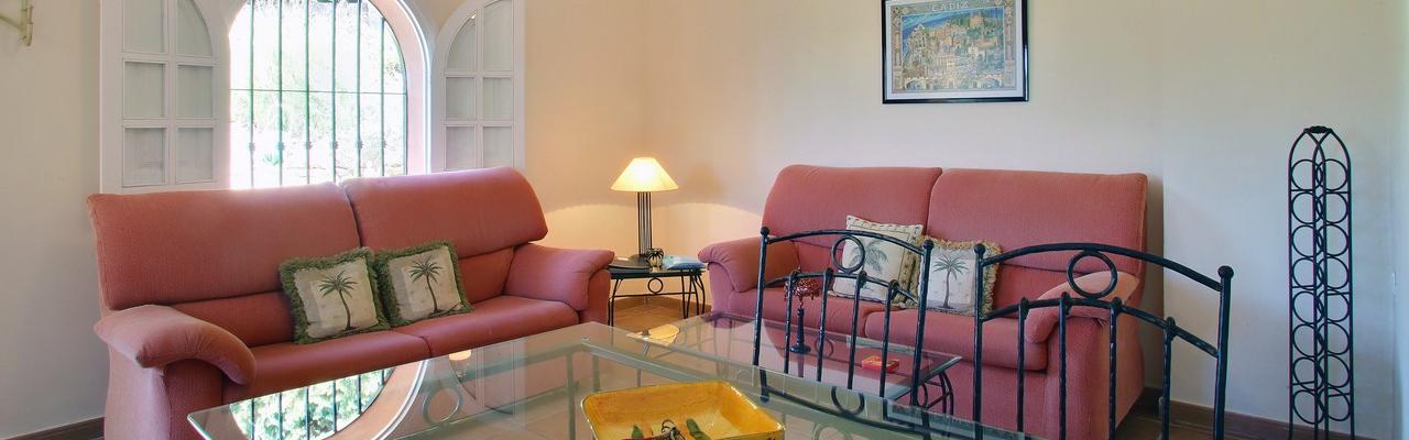 Unsere groen und ekstravagante Wohnung mit viel Platz, edlen Materialien und eine tolle Aussicht